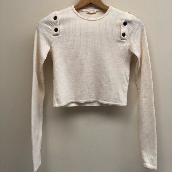 Zara Sweaters - Zara Pullover Sweater w Snap Button Shoulder Small Zara Sweaters - Zara Pullover Sweater w Snap Button Shoulder Small